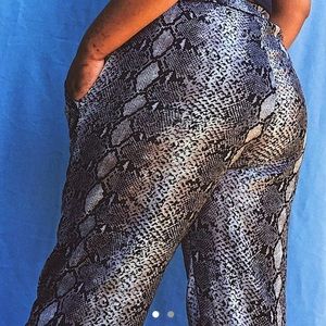 Large silky super comfortable snake printed pants
